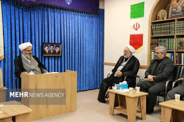 گره‌گشایی از مردم اجر اخروی دارد؛ خون شهدا ضامن انسجام ملی