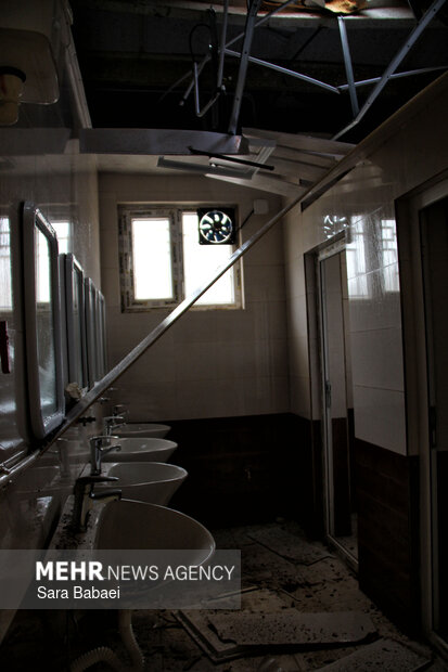 آثار خسارت به استخر نوساز «بهار» روانسر در حمله آمریکایی-صهیونیستی