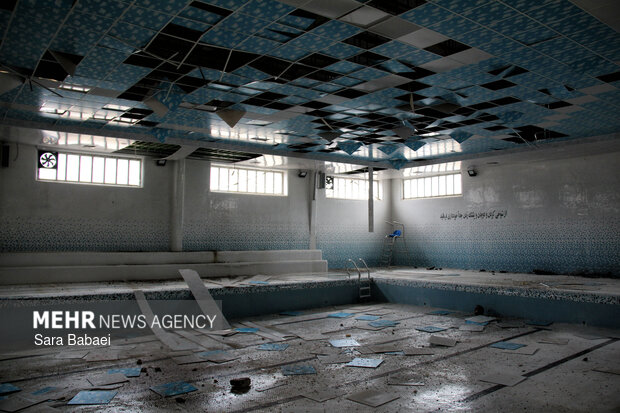 آثار خسارت به استخر نوساز «بهار» روانسر در حمله آمریکایی-صهیونیستی