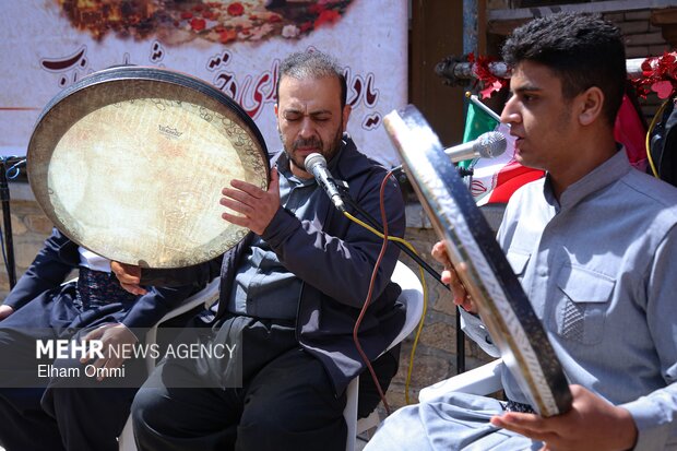 آئین دختران جانفدای کردستان