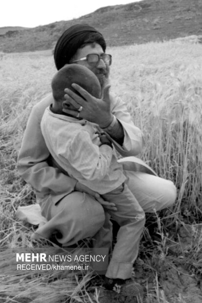 امامِ قائدِ شهید