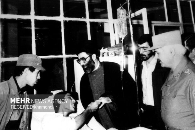 امامِ قائدِ شهید