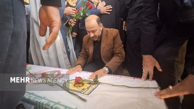 تشییع پیکر مطهر شهید استوار یکم «میلاد مرادی‌تبار» در گلزار شهدای خرم‌آباد