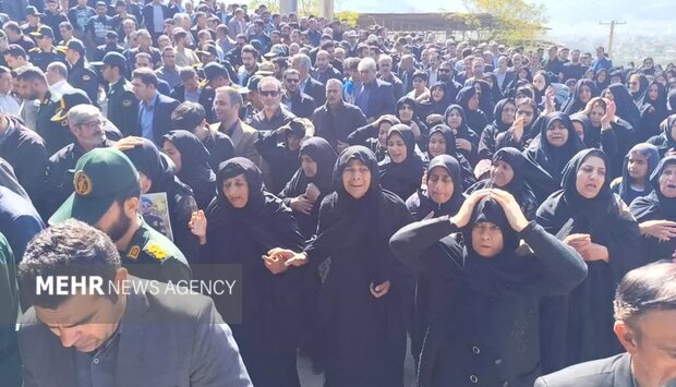 تشییع پیکر مطهر شهید استوار یکم «میلاد مرادی‌تبار» در گلزار شهدای خرم‌آباد