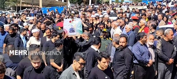 تشییع پیکر مطهر شهید استوار یکم «میلاد مرادی‌تبار» در گلزار شهدای خرم‌آباد