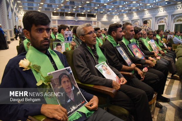 گرامیداشت شهدای میناب در حرم امام رضا(ع)