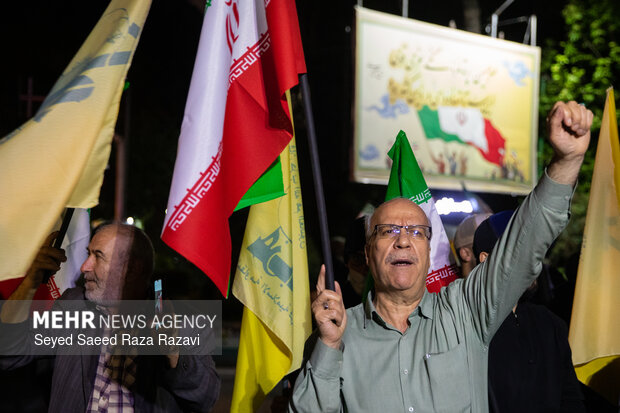 تجمع مردمی در محکومیت جنایات رژیم آمریکایی - صهیونی