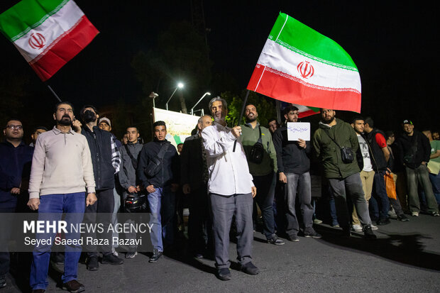 تجمع مردمی در محکومیت جنایات رژیم آمریکایی - صهیونی