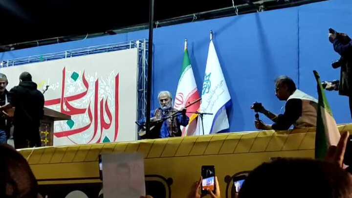 هنرنمایی خنیاگر موسیقی نواحی مازندران در قرار شبانه