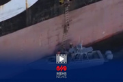 اولین تصاویر از توقیف کشتی‌های کانتینربر متخلف در تنگه هرمز توسط سپاه