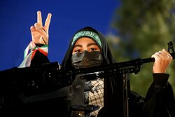 بیعت دختران جان فدای مینودشت با رهبر معظم انقلاب