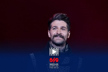 گزارش خبرنگار از مراسم یادبود چهلمین روز درگذشت «حمید هیراد»