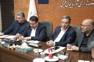 تزریق منابع بانکی به بخش تولید پادزهر رکود و ضامن ثبات بازار است