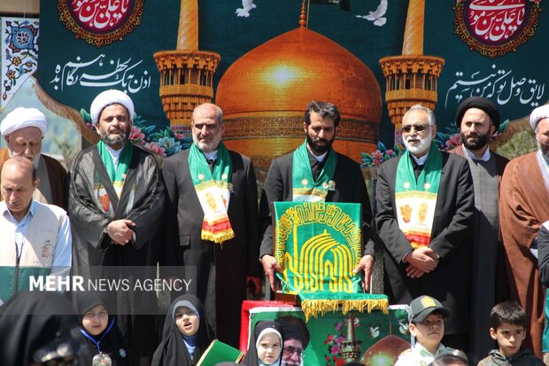 گزارش میدانی خبرنگار مهر از میزبانی مردم آستارا از خدام رضوی