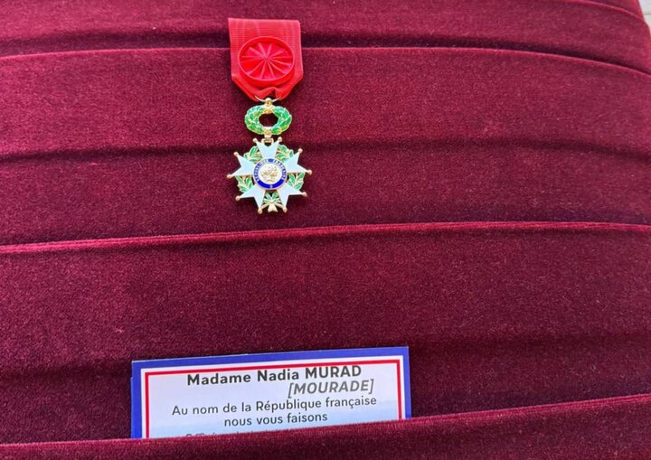 نادیە موراد؛ یەکەم ژنی کورد کە میدالیای لۆژیۆن دۆنۆری وەرگرت