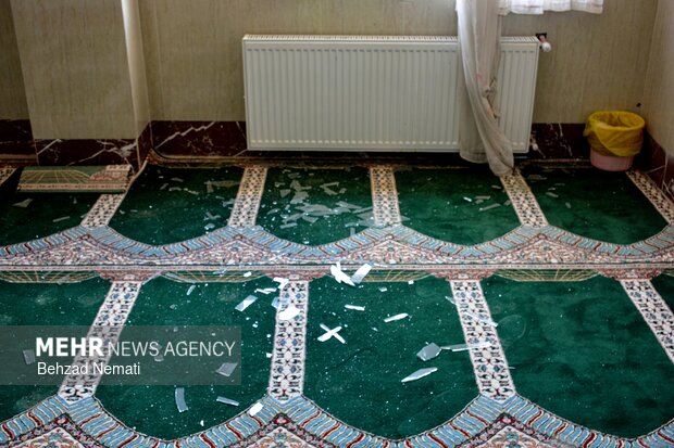 تخریب مراکز آموزشی دیواندره در جنگ رمضان