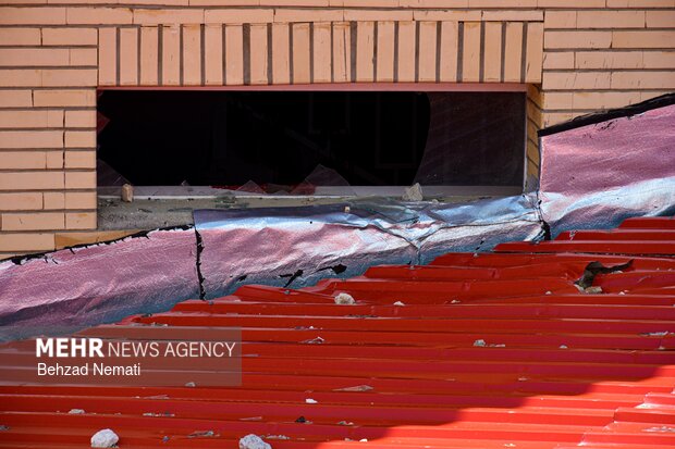 تخریب مراکز آموزشی دیواندره در جنگ رمضان