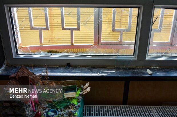 تخریب مراکز آموزشی دیواندره در جنگ رمضان