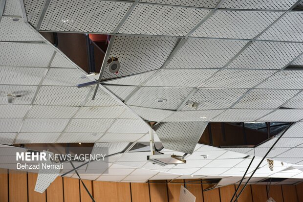 تخریب مراکز آموزشی دیواندره در جنگ رمضان