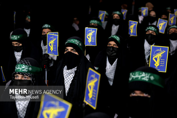 اجتماع شبانه مردم همدان