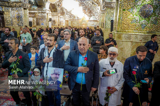 غبارروبی حرم مطهر شاهچراغ (ع)