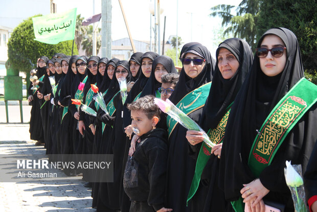 حضور کاروان زیر سایه خورشید در آستارا