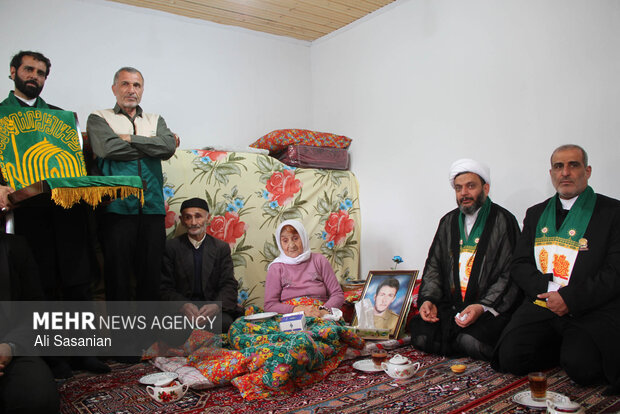 حضور کاروان زیر سایه خورشید در آستارا