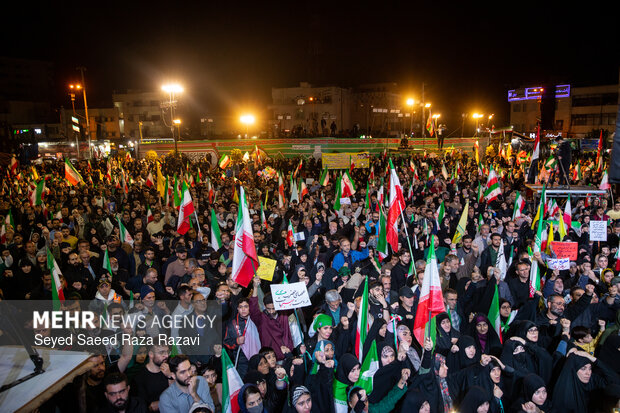 اجتماع حمایت از رزمندگان در مقابله با دشمن آمریکایی - صهیونی