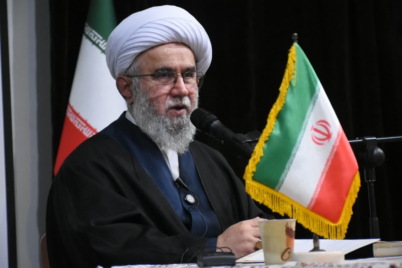 آیتالله رمضانی: اراده ملت عامل اصلی ایستادگی در برابر نظام سلطه است آیتالله رمضانی: اراده ملت عامل اصلی ایستادگی در برابر نظام سلطه است