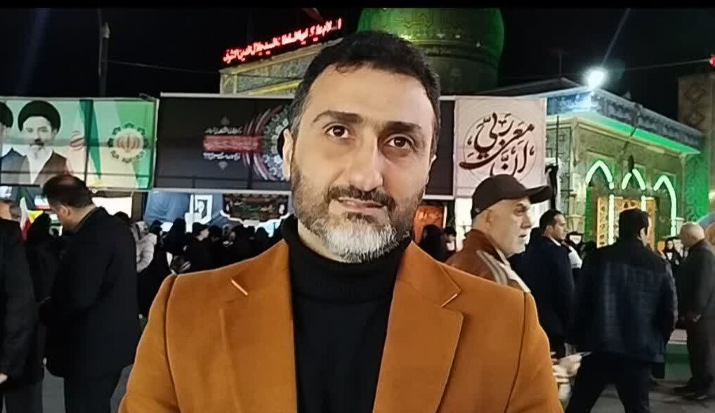 علی محمدی: حضور مردم در میدان دشمن را وادار به عقبنشینی میکند علی محمدی: حضور مردم در میدان دشمن را وادار به عقبنشینی میکند