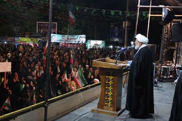 ملت ایران تا محو غده سرطانی اسرائیل و اخراج آمریکا در میدان است