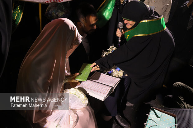 اجتماع حمایت از رزمندگان در مقابله با دشمن آمریکایی - صهیونی