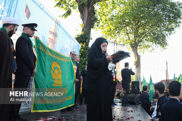 استقبال از کاروان خادمین حرم مطهر رضوی در رشت