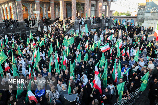 استقبال از کاروان خادمین حرم مطهر رضوی در رشت