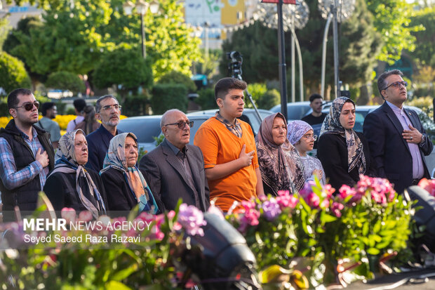 اهدای جوایز خوش حسابها سال ۱۴۰۴