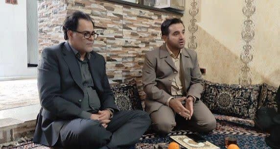 روایت «طاووس» و خانوادهاش؛ خانهای که با شهادت قد کشید