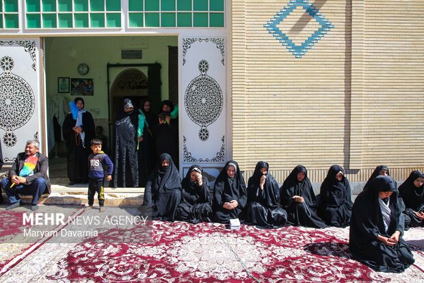 کاروان زیر سایه خورشید در بجنورد