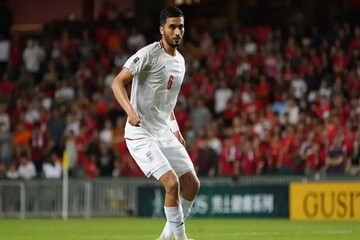 قربانی: باید برای لباس و پرچم کشورمان جان‌مان را فدا کنیم