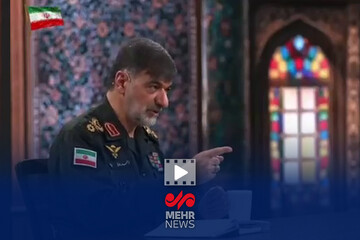 سردار رادان: در روزهای جنگ ۹۰ سارق را با ضرب گلوله زمین‌گیر کردیم