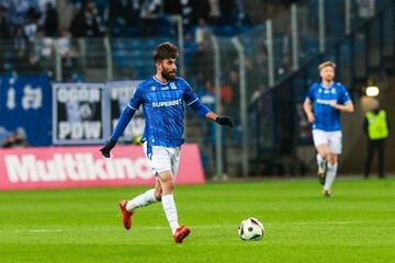 دو راهی بزرگ برای قلی‌زاده؛ تمدید قرارداد یا ترک لهستان