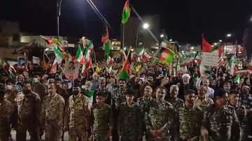 تجمع شبانه مردم شهر خورموج