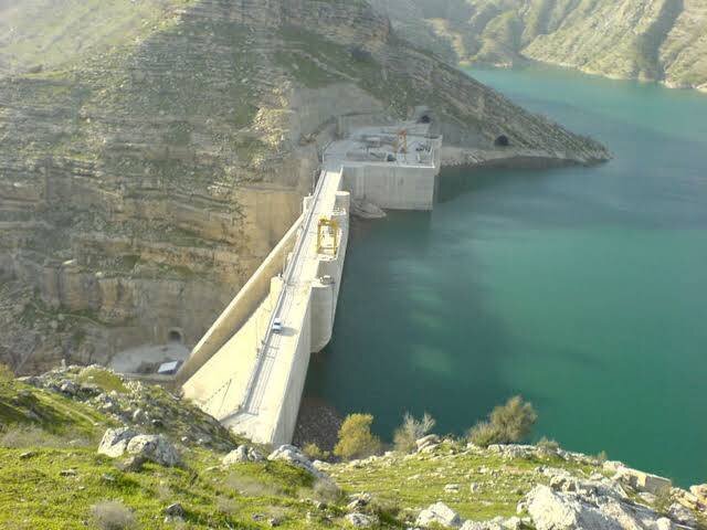 بهار پر بارش در گچساران؛ از پر شدن مخزن سدها تا تولید برق