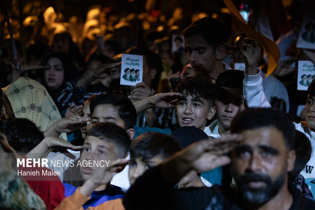پنجاه و پنجمین شب از تجمعات در گلستان