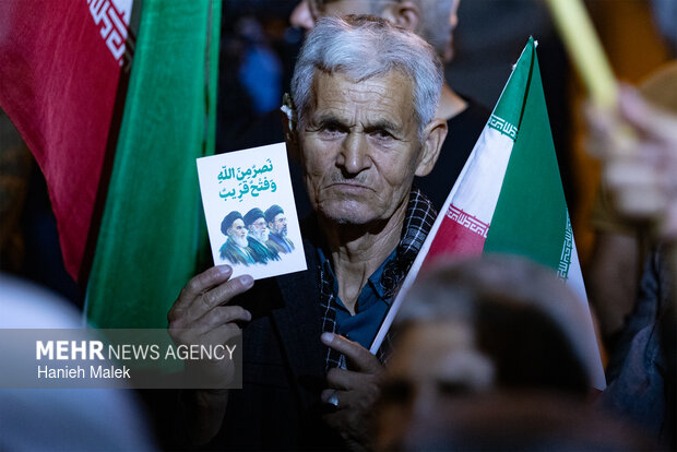 پنجاه و پنجمین شب از تجمعات در گلستان