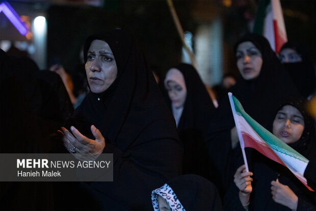 پنجاه و پنجمین شب از تجمعات در گلستان