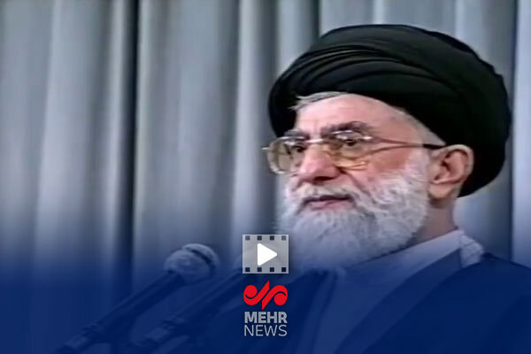تصاویری از حضور رهبر شهید انقلاب در سازمان صداوسیما