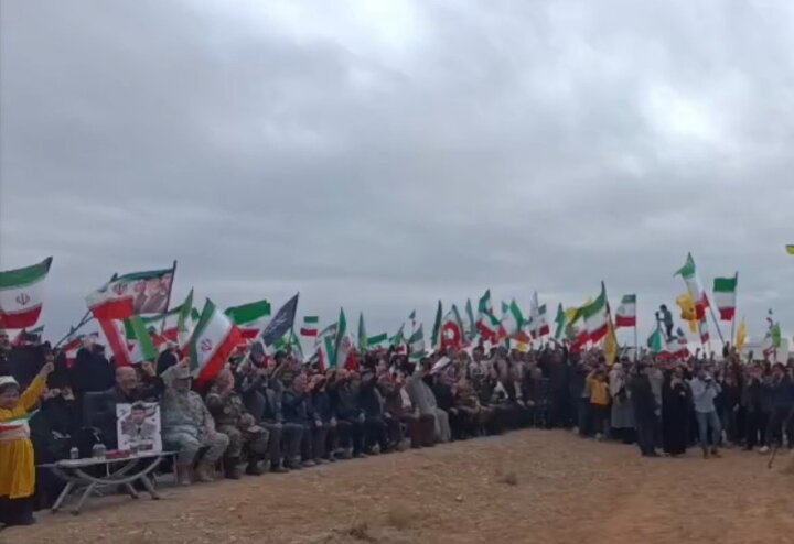 اجتماع مردم در دشت پرزان شهرضا در سال‌روز واقعه طبس