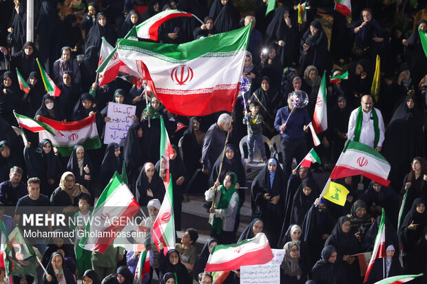 People in Bushehr denounce US-Israeli aggression against Iran
