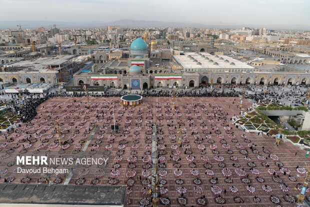اجتماع ۱۲هزار قرآن آموز در حرم امام رضا (ع)