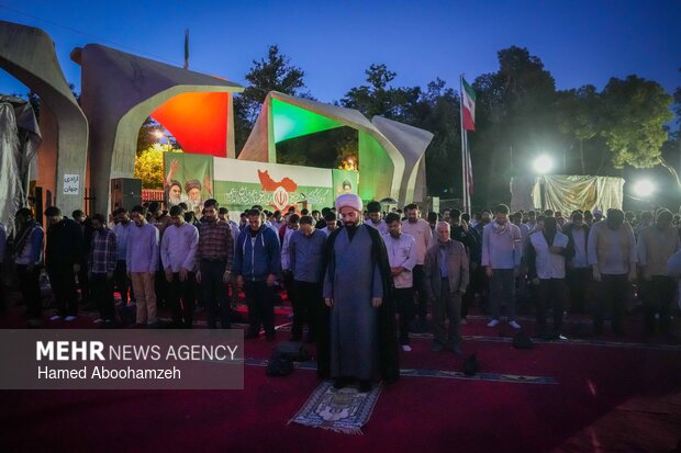 اجتماع دانشجویان جهادگر و تجدید میثاق با آرمان‌های رهبر شهید انقلاب